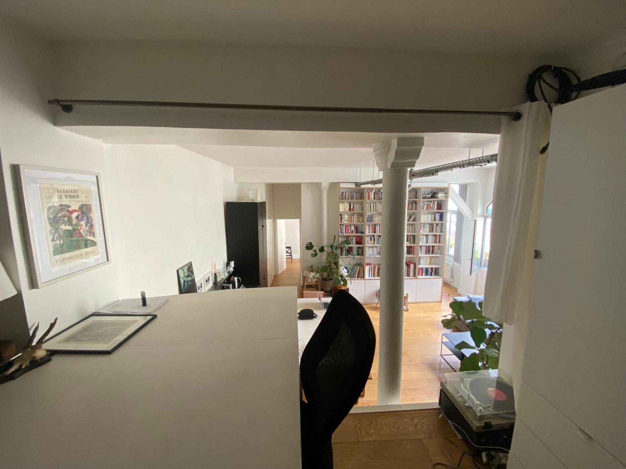 Quiet And Bright Loft *